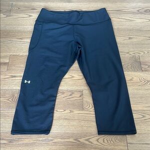 Under Armour Black capri  Athletic Leggings